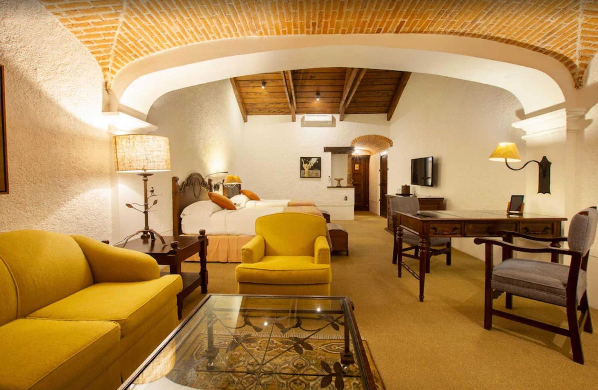 Hotel Museo Spa Casa Santo Domingo Antigua Buitenkant foto Suite at the Hotel El Dorado