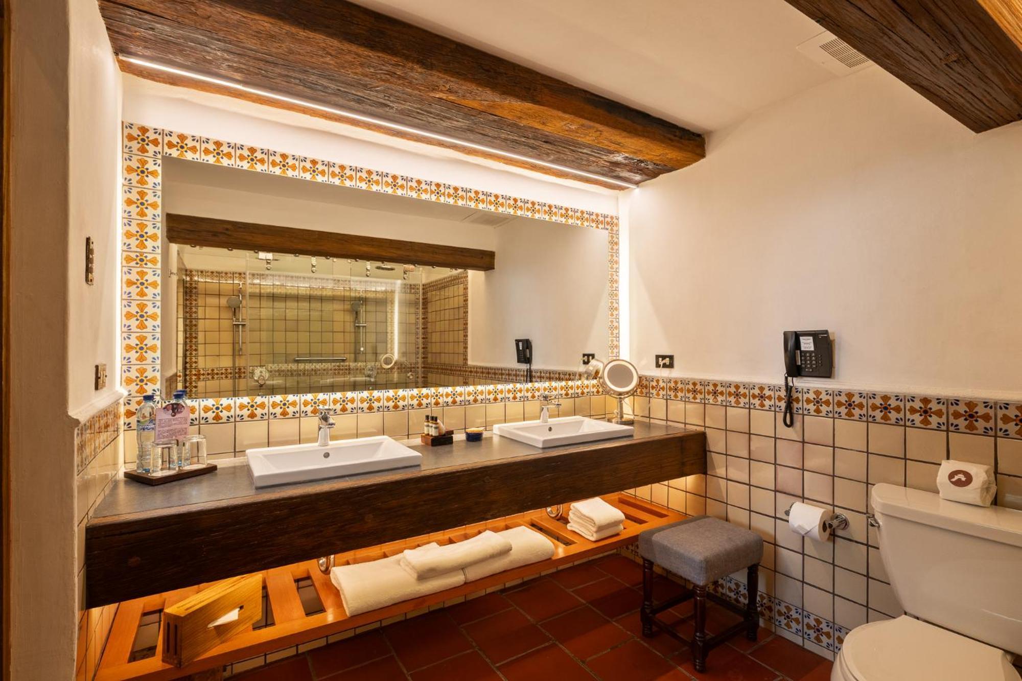 Hotel Museo Spa Casa Santo Domingo Antigua Buitenkant foto