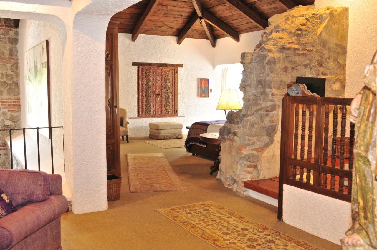 Hotel Museo Spa Casa Santo Domingo Antigua Buitenkant foto Interior of the house