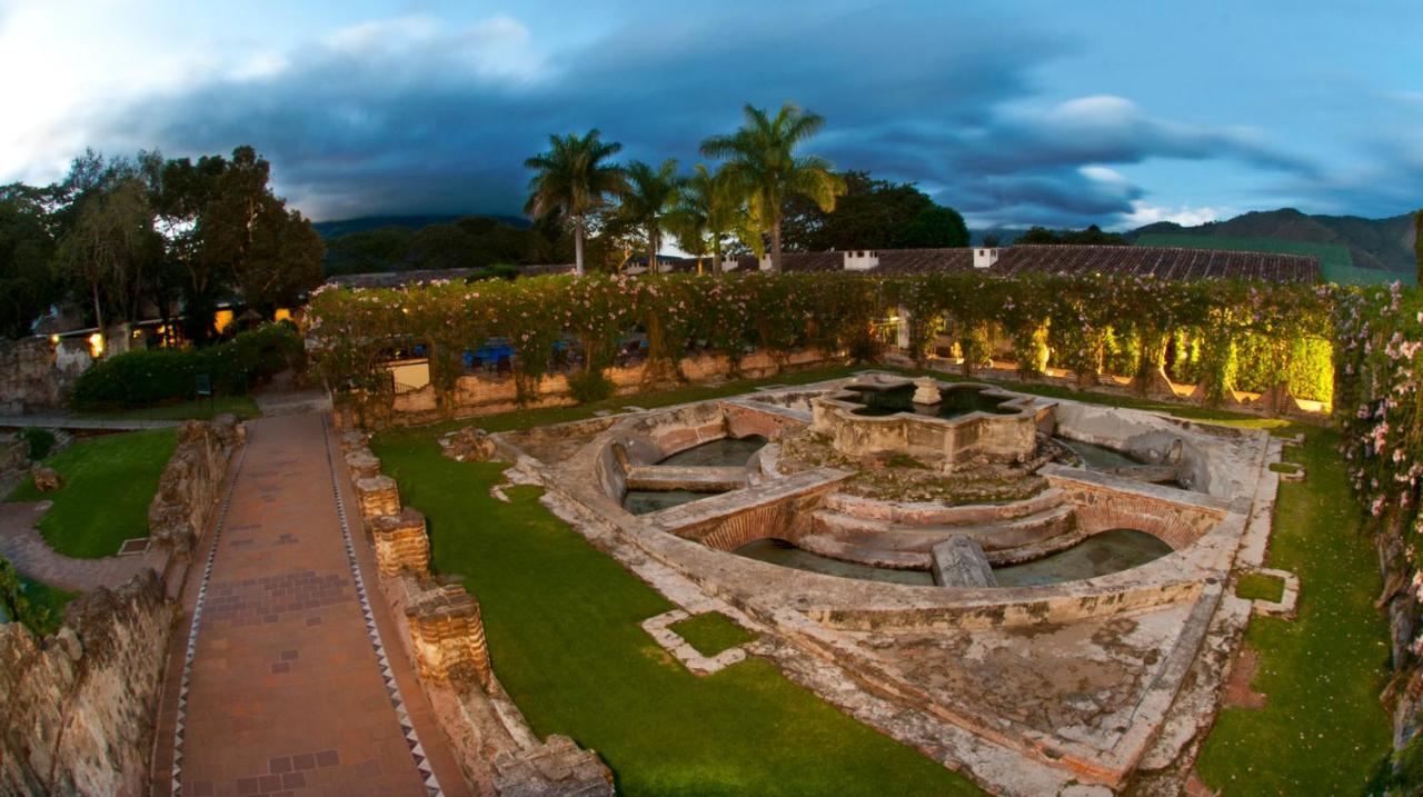 Hotel Museo Spa Casa Santo Domingo Antigua Buitenkant foto Algar do Carvão, Caldas das Termas, 2017